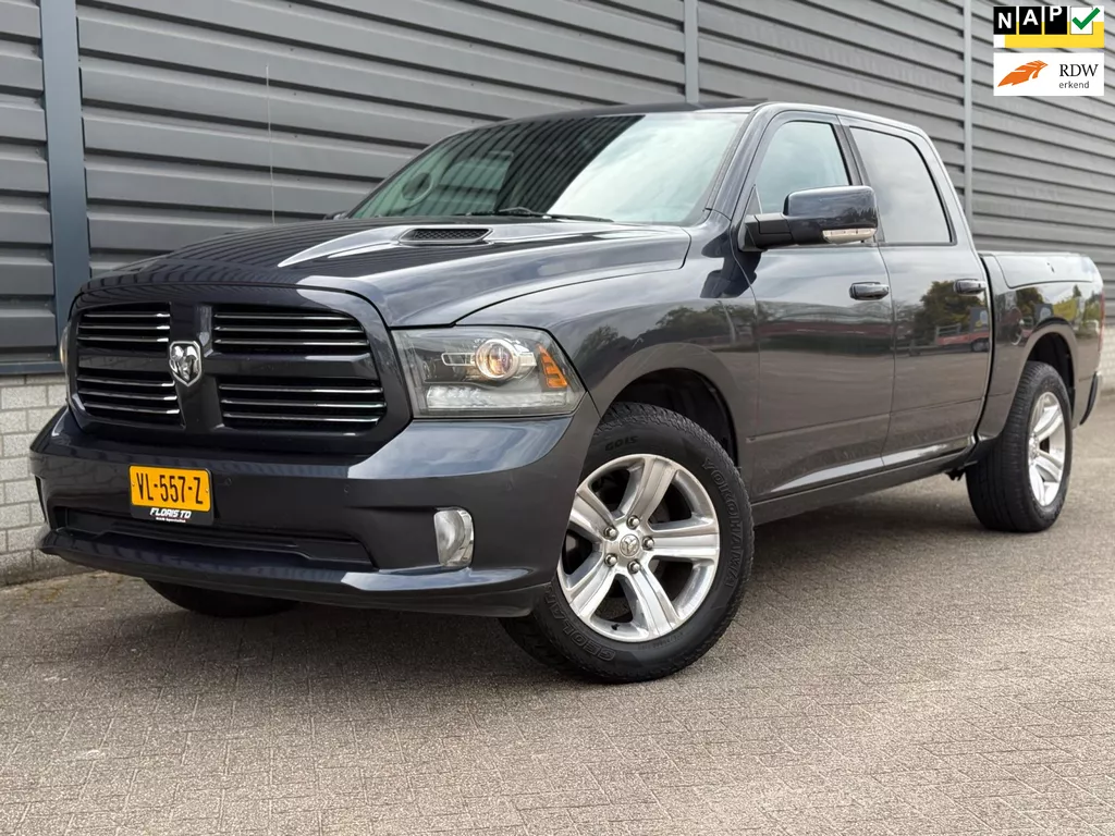 Dodge Ram 1500 5.7 V8 Crew Cab 6'4 Sport Pano Navi NAP!!