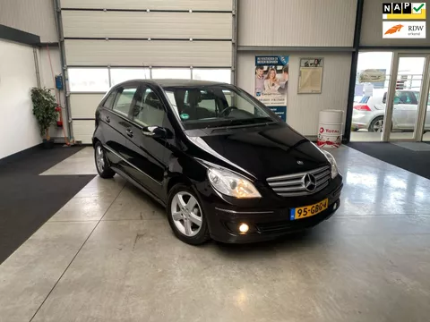Mercedes-Benz B-klasse 180 CDI|Airco|Trekhaak|Cruise Mercedes-Benz B-klasse 180 CDI|Airco|Trekhaak|Cruise