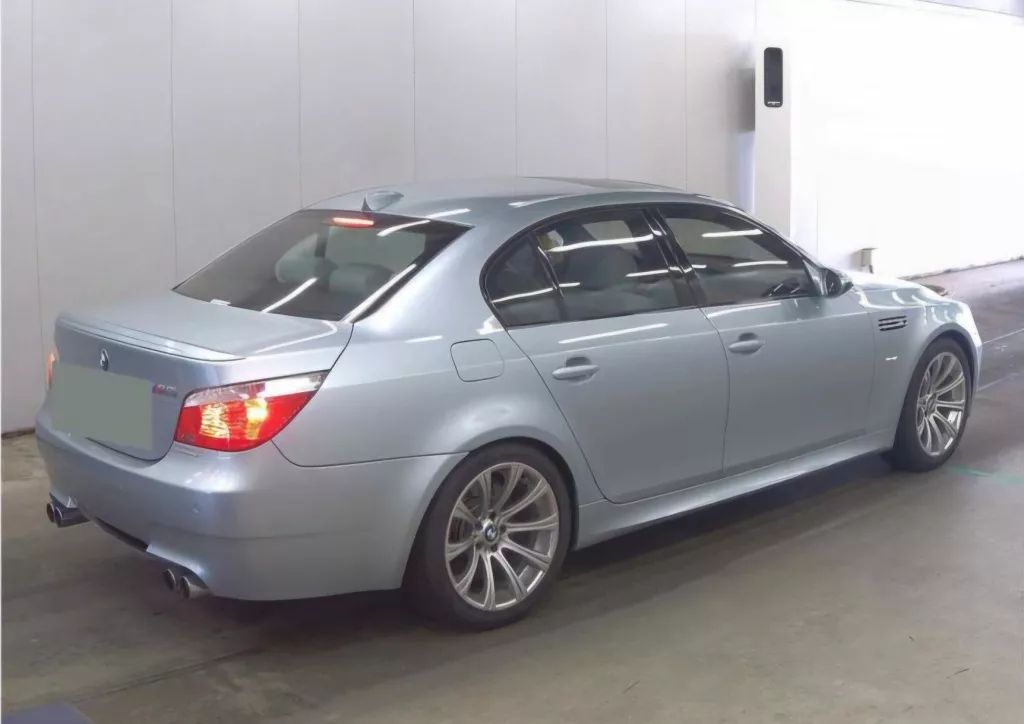 BMW M5 5-serie - M3 - M6 import! Yongtimer