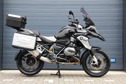 BMW R 1200 GS Triple Black | BMW Vario 3 delige kofferset | Spaakwielen | Alle pakketten BMW R 1200 GS Triple Black | BMW Vario 3 delige kofferset | Spaakwielen | Alle pakketten