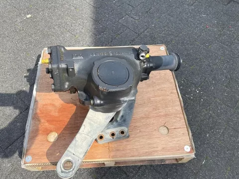 MAN 81.46200-6537 STEERING BOX BOSCH 8098955820