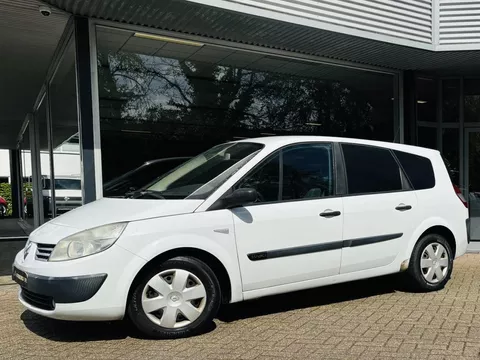 Renault Grand Scénic 1.9 dCi Privilège Luxe Renault Grand Scénic 1.9 dCi Privilège Luxe