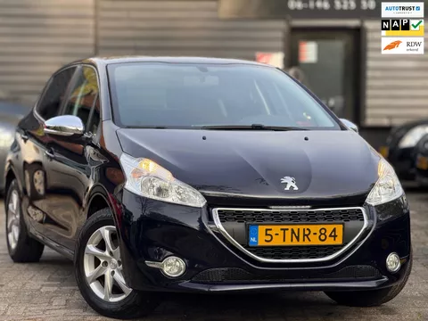 Peugeot 208 1.2 VTi|Airco|Trekhaak|Cruise|Navi Peugeot 208 1.2 VTi|Airco|Trekhaak|Cruise|Navi