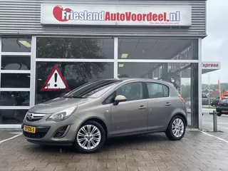 Opel Corsa 1.4-16V Cosmo Automaat / Vol opties / Fietsendrager / 2012