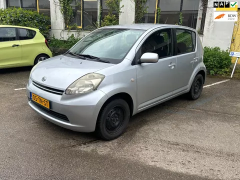 Daihatsu Sirion 2 1.0-12V Trend/ Lage km stand