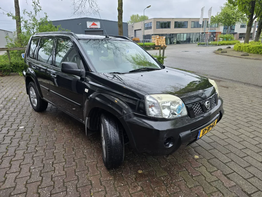 Nissan X-Trail 2.0 columbia 2wd