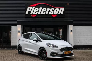 Ford Fiesta 1.5 ST-3 PANO 230PK B&amp;O RECARO CARBON KEYLESS