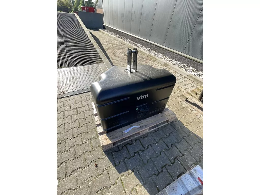 VTM FRONTHEFGEWICHT 800KG BBP