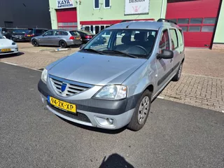 Dacia Logan MCV 1.6 Laur&eacute;ate Airco Nap