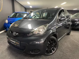 Toyota Aygo 1.0-12V Facelift| Airco| 5Drs|Historie aanwzg!