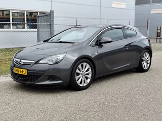 Opel ASTRA GTC 1.4 Turbo Sport
