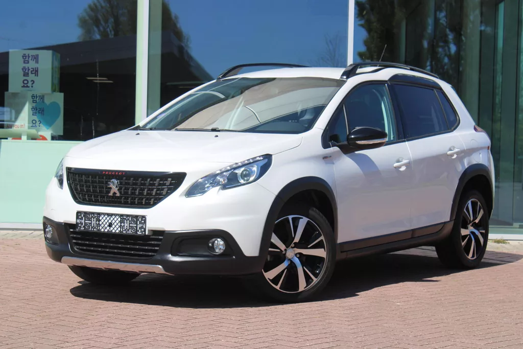 Peugeot 2008 1.2 PureTech 110pk GT-Line Automaat 21.639KM!! - NAVIGATIE