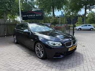 BMW 5-serie Touring M550xd Pano Xenon H&amp;K Camera Nav Stoelverw