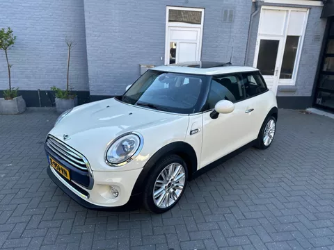 Mini Mini 1.5 Cooper | PANO | NAVI | KEYLESS GO | CRUISE |