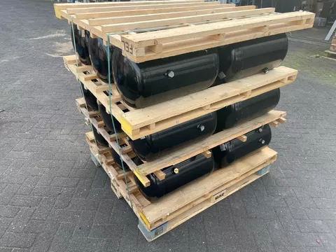 DAF 1914157 LUCHTKETEL 36 LTR (PALLET AANBIEDING)