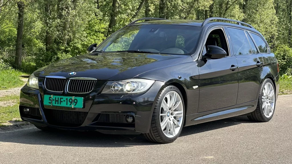 BMW 3 Serie Touring 335i Executive - E91 - Youngtimer