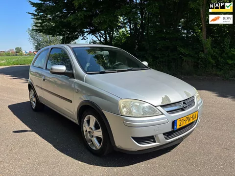 Opel Corsa 1.2-16V Maxx | lage km , NAP | Airco | APK 02-2026