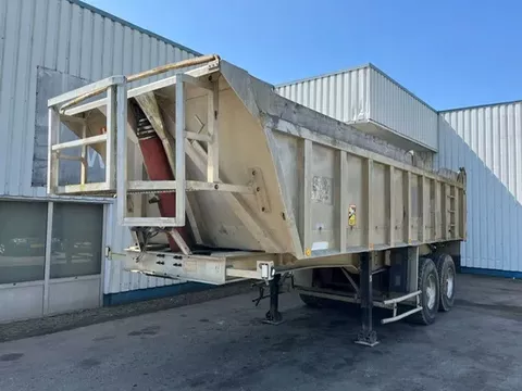 Benalu 2 Axle Alu Tipper , Spring Suspension , Drum Brakes, Fruehauf Axles