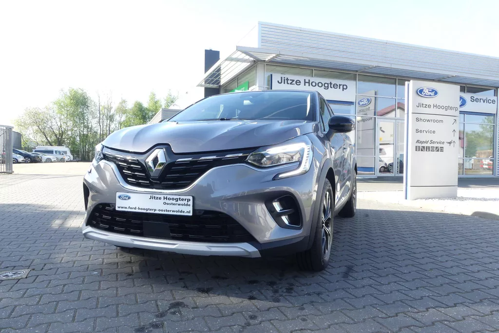 Renault Captur 1.3 TCe 140 Intens ADAPTIEVE CRUISE, CLIMA, NAVI, WINTER PACK, PDC V&amp;A, 14.781KM