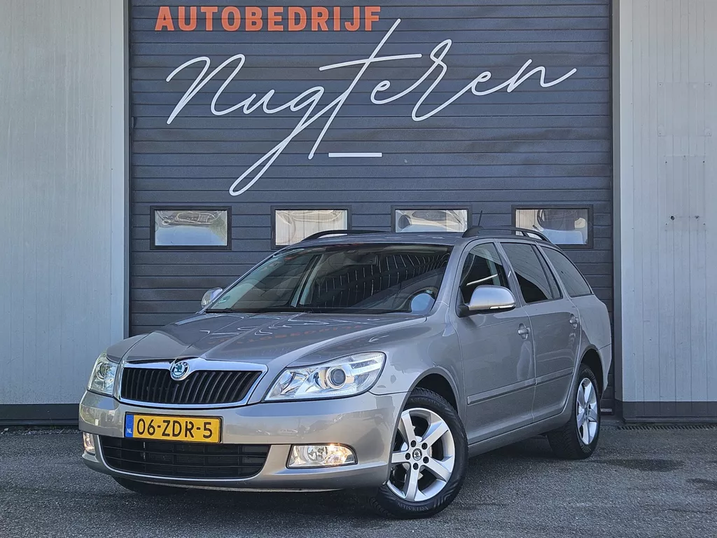 Skoda Octavia Combi 1.2 TSI Tour Business Line | Navigatie | Stoelverwarming| Airco |