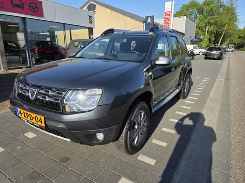 Dacia Duster 1.2 TCe 4x2 Prestige 5 deurs, airco, navigatie, cruise control, trekhaak