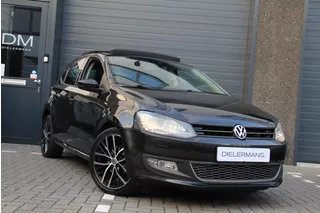 Volkswagen Polo 1.2 TSI Highline Panoramadak | Xenon verlichting | Stoelverwarming | Bluetooth | Parkeersensoren | Cruisecontrol | Vol!