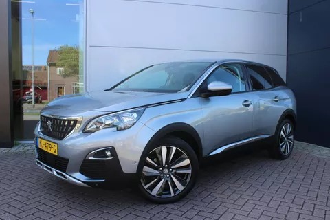 Peugeot 3008 1.2 PureTech Premi&egrave;re