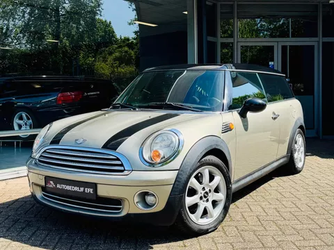 Mini Clubman 1.6 Cooper Panorama*Airco Mini Clubman 1.6 Cooper Panorama*Airco
