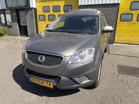 SsangYong Korando 2.0 XDI Quartz HR Automaat|Trekhaak|GOED LEZEN
