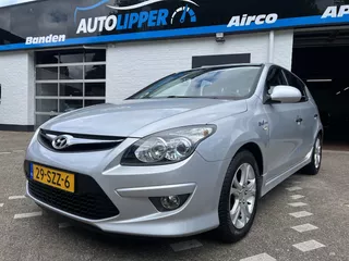 Hyundai i30 1.4i i-Drive Cool /Airco/Trekhaak/Lm velgen/All season banden/1e eigenaar