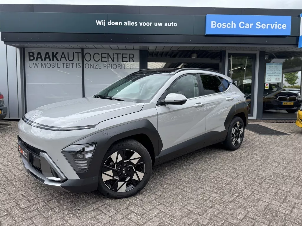 Hyundai Kona 1.6 GDI HEV Premium Sky | Schuifdak | ACC | Keyless