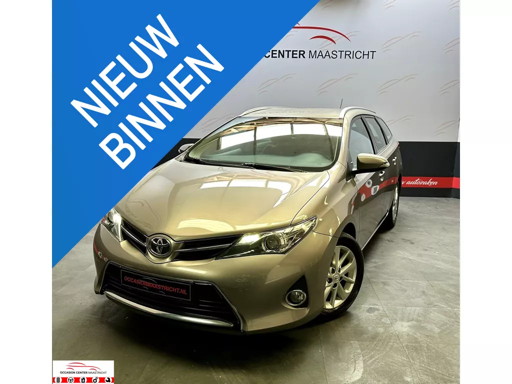 Toyota Auris 1.6 Touring Sports Dynamic,Navigatie, Camera,