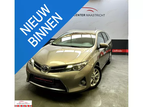 Toyota Auris 1.6 Touring Sports Dynamic,Navigatie, Camera,