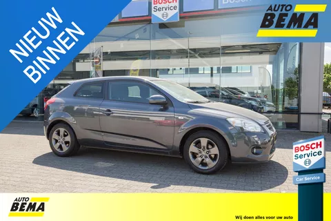 Kia pro_cee'd 1.4 CVVT Seven