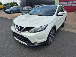Nissan Qashqai 1.6 dCi Tekna Leer Pano Automaat