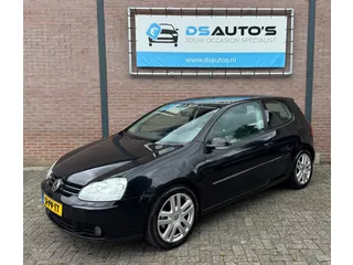 Volkswagen Golf 2.0 FSI Sportline