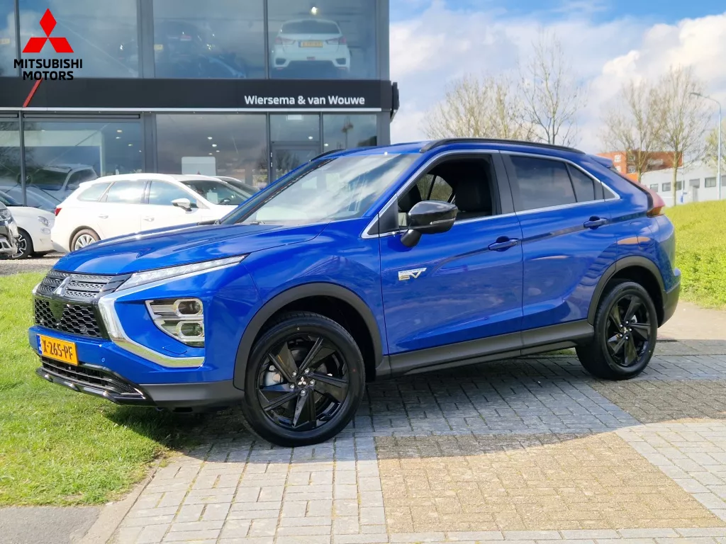 Mitsubishi Eclipse Cross 2.4 PHEV Black edition DEMO