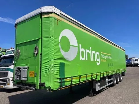Fruehauf Double Stock/Lifting Roof/SAF/90% tyres/Libner movable floor/ Huckepack