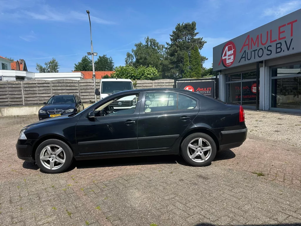 Skoda Octavia 2.0FSI,Elegance,AC,Leer,Kompleet