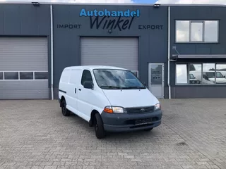 Toyota HiAce 2.5 D4-D SHORT