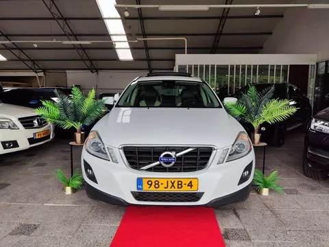 Volvo XC60 2.4 D5 AWD PANO NAVI BLIS FULL!