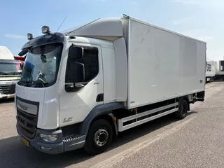 DAF LF 55 210 Frigo LBW , neue Kupplung Konvekta reefer, 70 % tyres, solar panels Klima