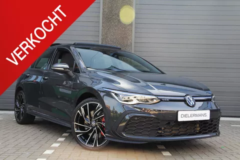 Volkswagen Golf 1.4 eHybrid GTE 2022 | Elektrische trekhaak | Panorama dak | IQ Lights | 19' Adelaides | Achteruitrijcamera | Vol! Volkswagen Golf 1.4 eHybrid GTE 2022 | Elektrische trekhaak | Panorama dak | IQ Lights | 19' Adelaides | Achteruitrijcamera | Vol!