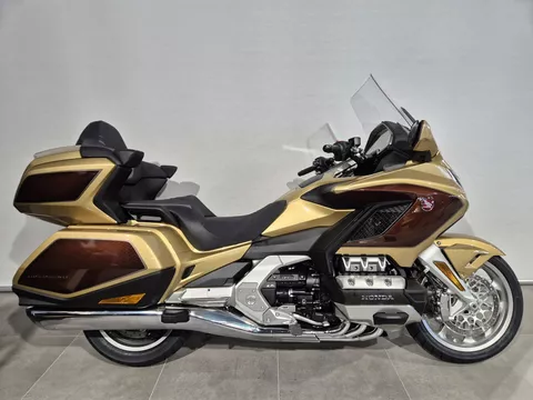Honda GL 1800 TOURING DELUXE