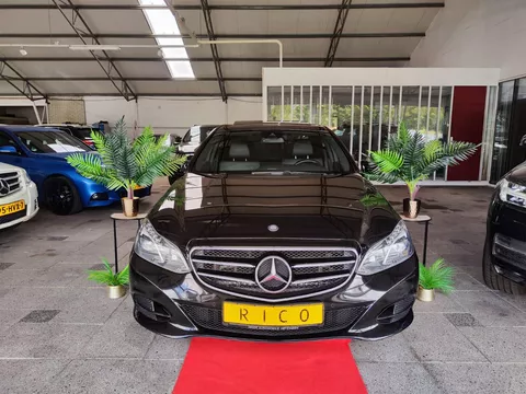 Mercedes-Benz E-klasse E220 AMG PANO FULL EURO6! 2016