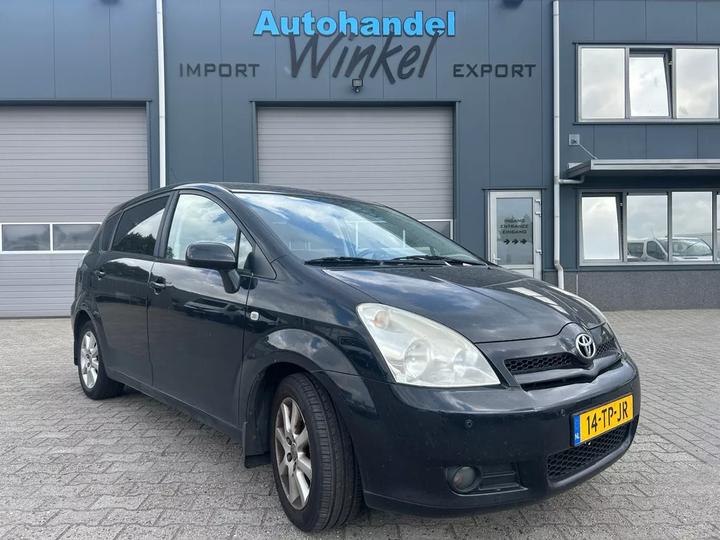 Toyota Verso 1.8 VVT-i Dynamic loopt op 3 cylinders, bobine niet goed ?