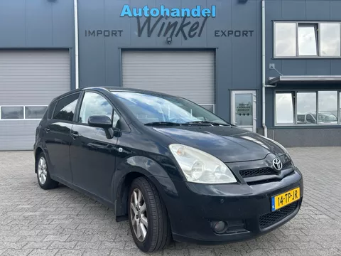Toyota Verso 1.8 VVT-i Dynamic loopt op 3 cylinders, bobine niet goed ?