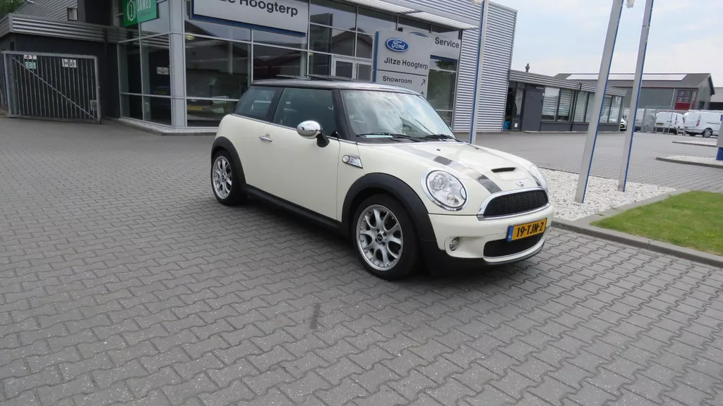 Mini Mini 1.6 Cooper S PANORAMADAK, STOELVERWARMING, CRUISE, CLIMA, LEER, WINTERSET, 99.777KM