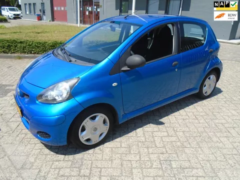 Toyota Aygo 1.0-12V Cool Airco Nieuwe Apk