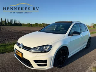 Volkswagen GOLF 2.0 TSI R 4Motion Pano / 4 Motion / Camera